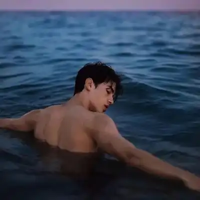 罗冰杏